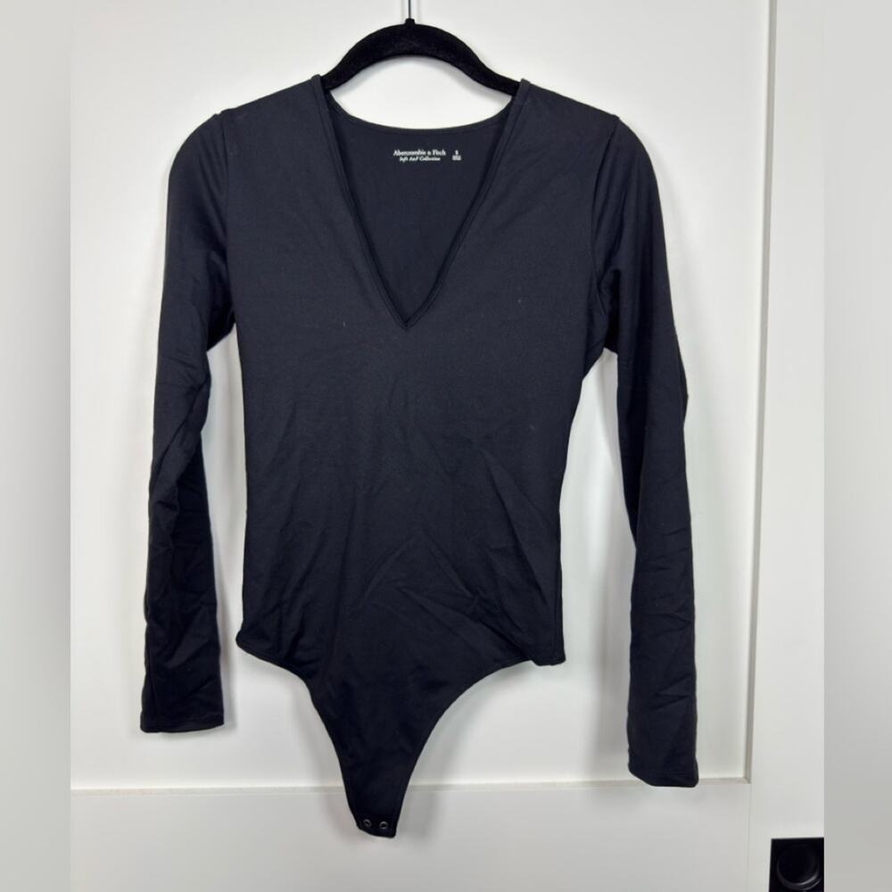 Abercrombie & Fitch Soft A&F Collection Black Long Sleeve V Neck Bodysuit Small